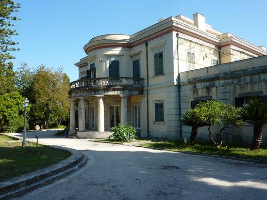 Mon Repos Estate